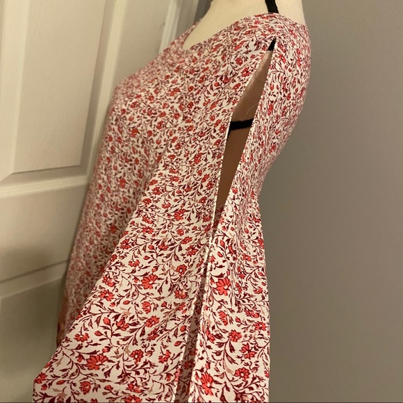 MAX STUDIO Floral/Handkerchief Print Tie Blouse - Picture 10 of 14